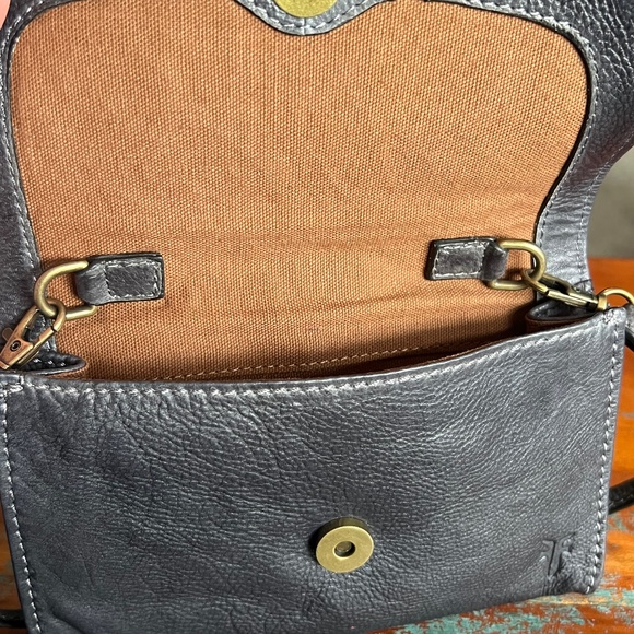 Frye Crossbody Wallet - Picture 4 of 5